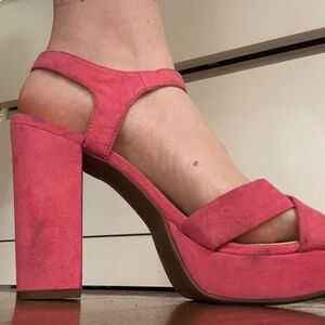 Anne Klein Pink Platform Heels